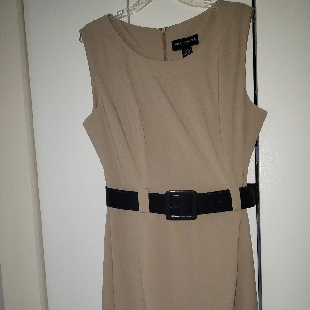 Tan sleevless dress